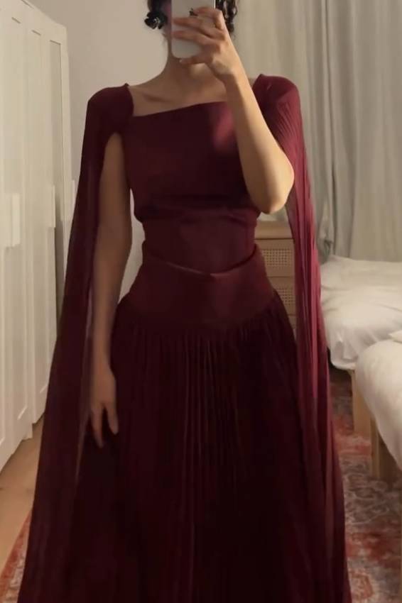Shawl Sleeve Pleated Maxi Dress