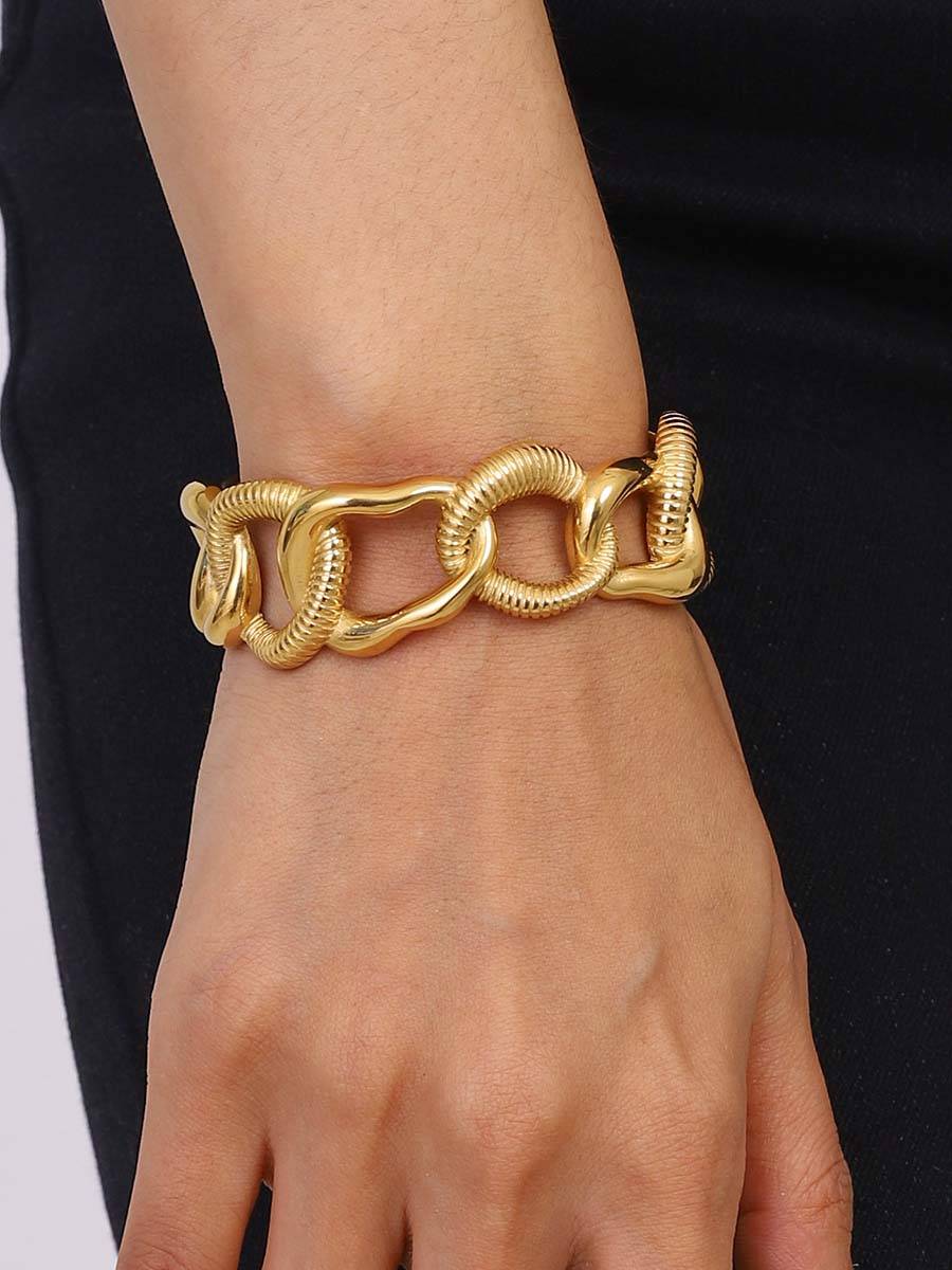Minimen Twist Bracelet
