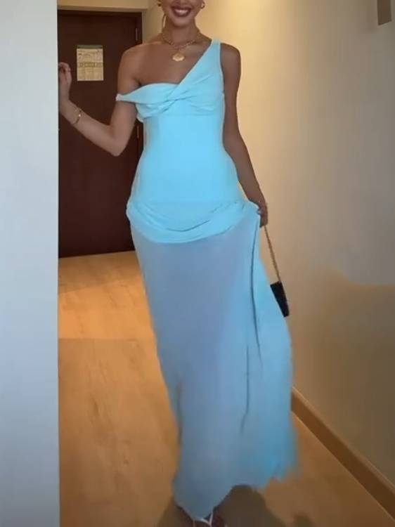 Oblique Shoulder Perspective Skirt Maxi Dress