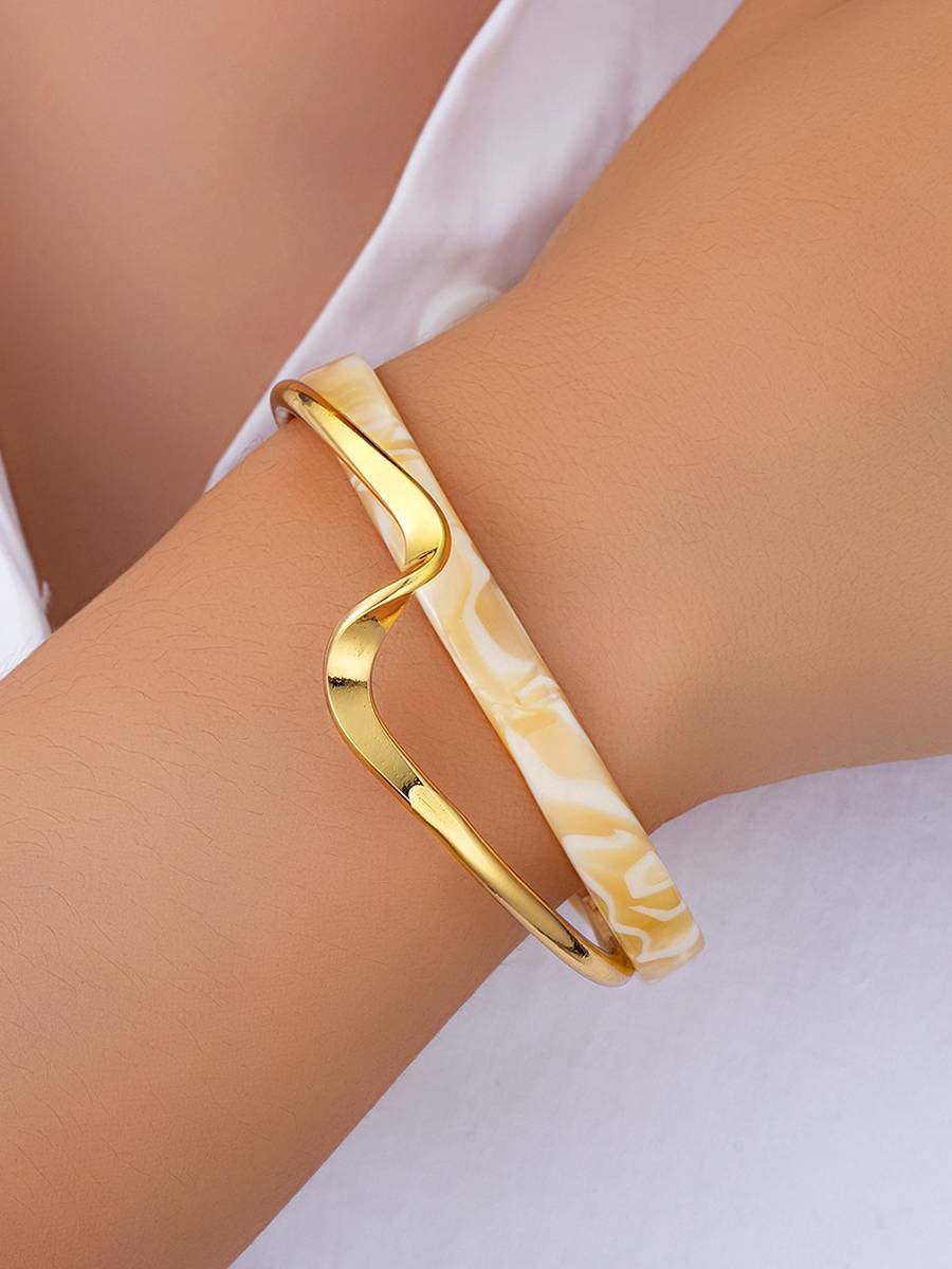 Unique Stitching Streamlined Bracelet