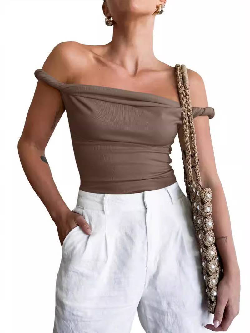 Twisted Off-shoulder T-shirt