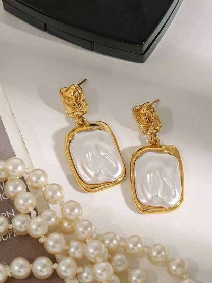 Vintage Square Pearl Earrings