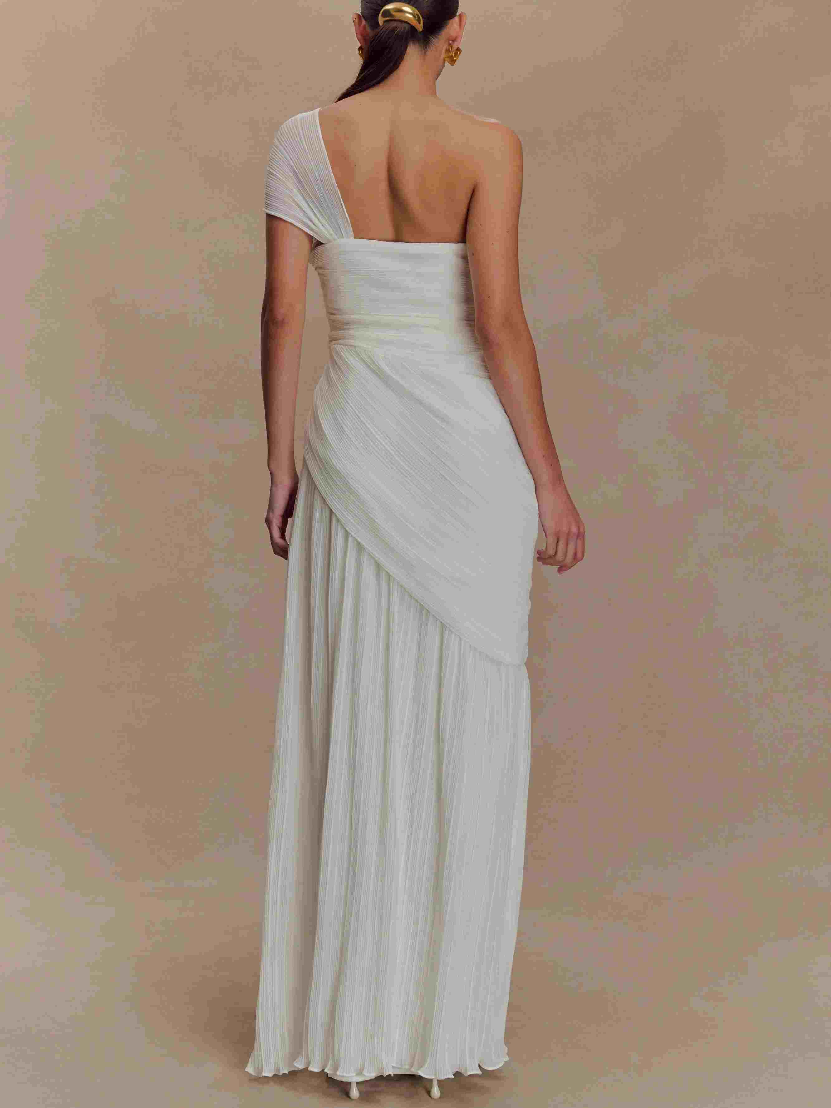 Off-shoulder Pleated Slit Maxi Dress