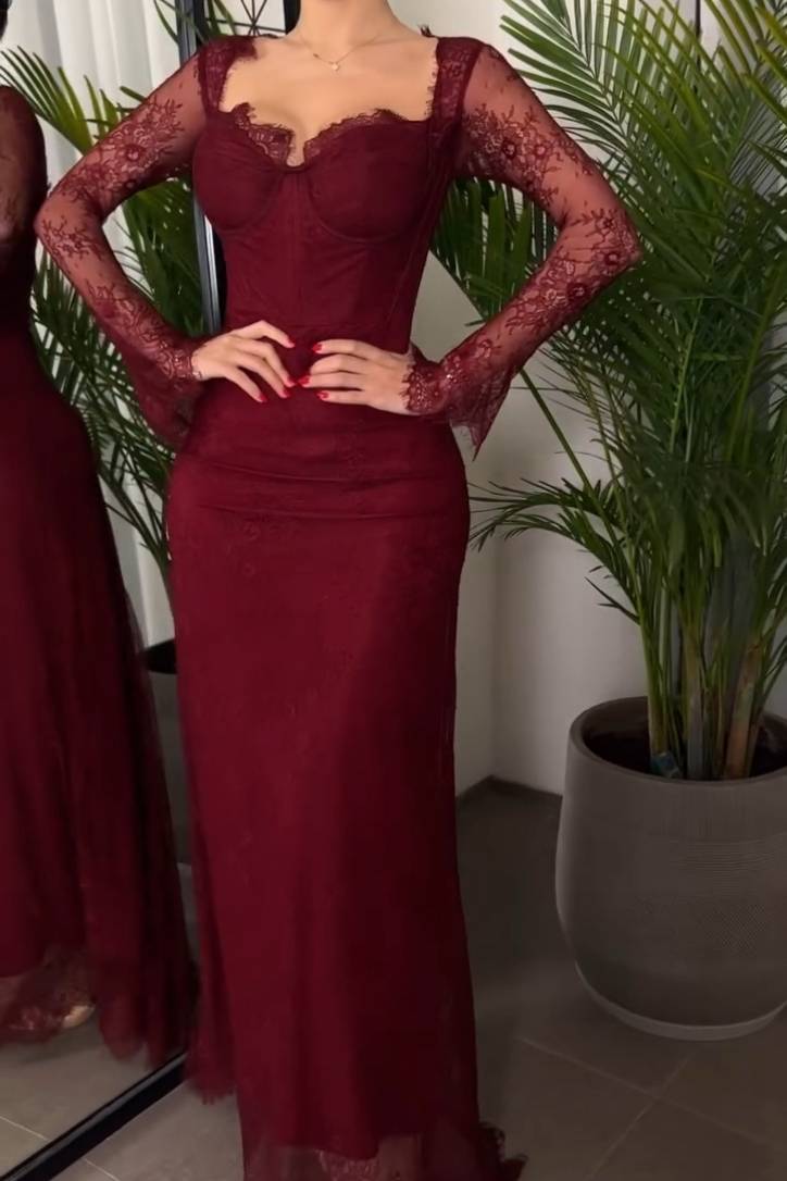 Lace Fishtail Maxi Dress