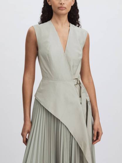 V-neck Lace-up Fold Fake Two-piece Maxi Dress