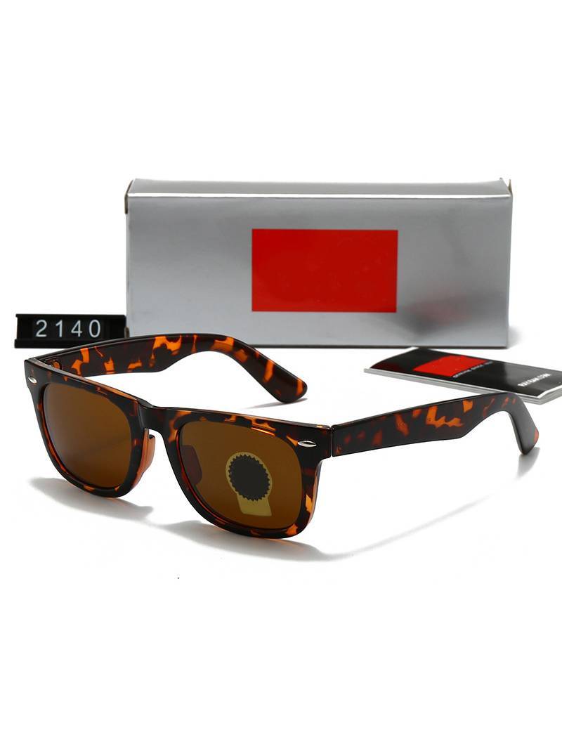 Minimalist Square Frame Sunglasses