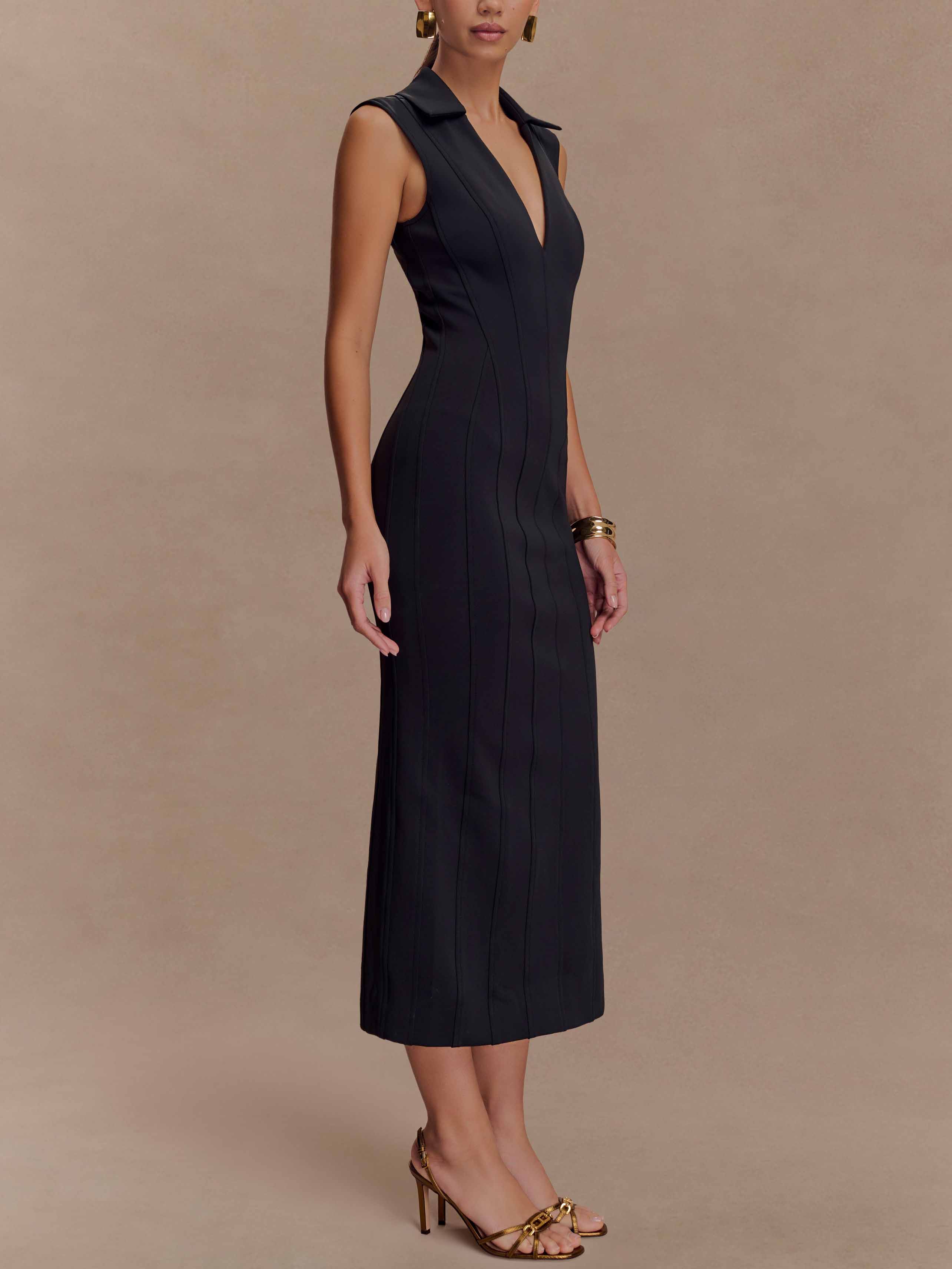 Minimalist V-neck Sleeveless Slim-fit Midi Dress