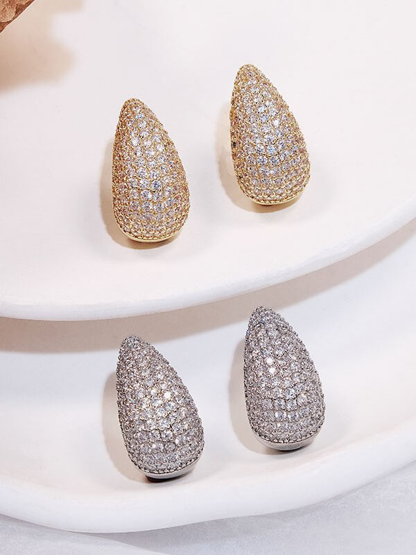 Diamond-studded Teardrop Earrings