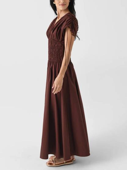 Vacation Style V-neck Pleated Maxi Dress