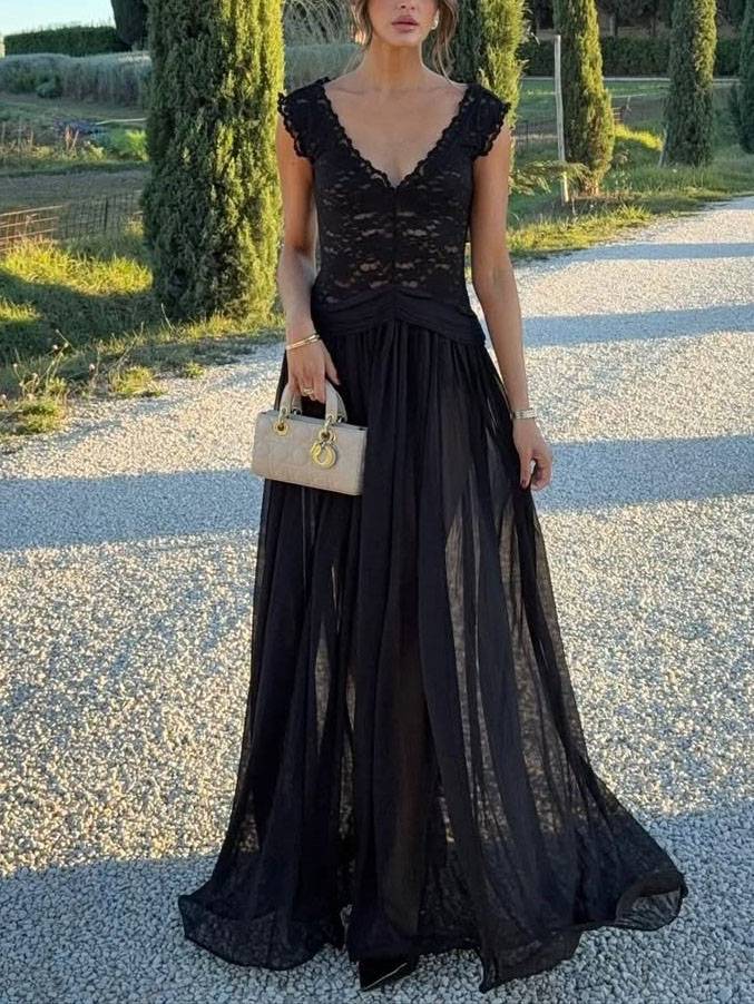 V-Neck Lace-Splicing Maxi Dress