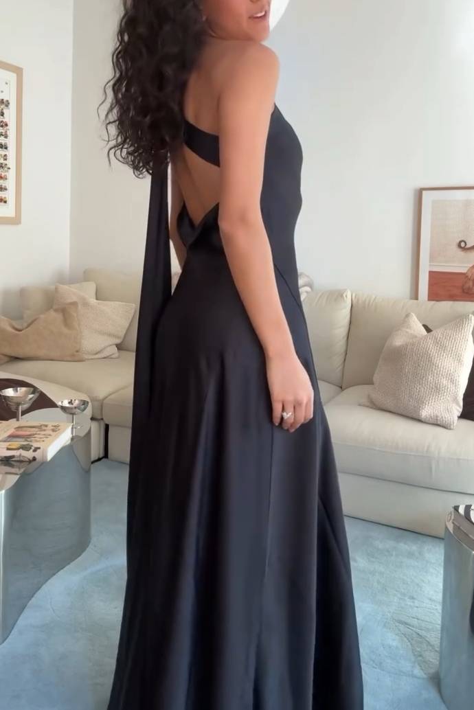 Off-Shoulder Front Slit Backless Maxi Dress