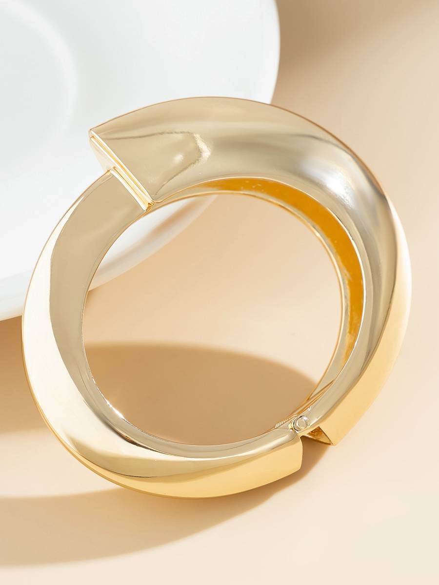 Minimalist Retro Bracelet