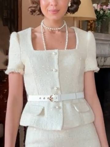 Elegant Chanel Style Short-sleeved Back Slit Top And Skirt Suit - Top