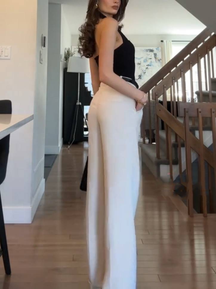 Minimalist Old Money Helter Neck Tube Top