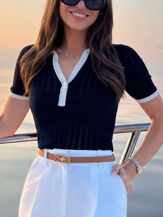 Color Contrast V-neck Knitted Short-sleeve Top