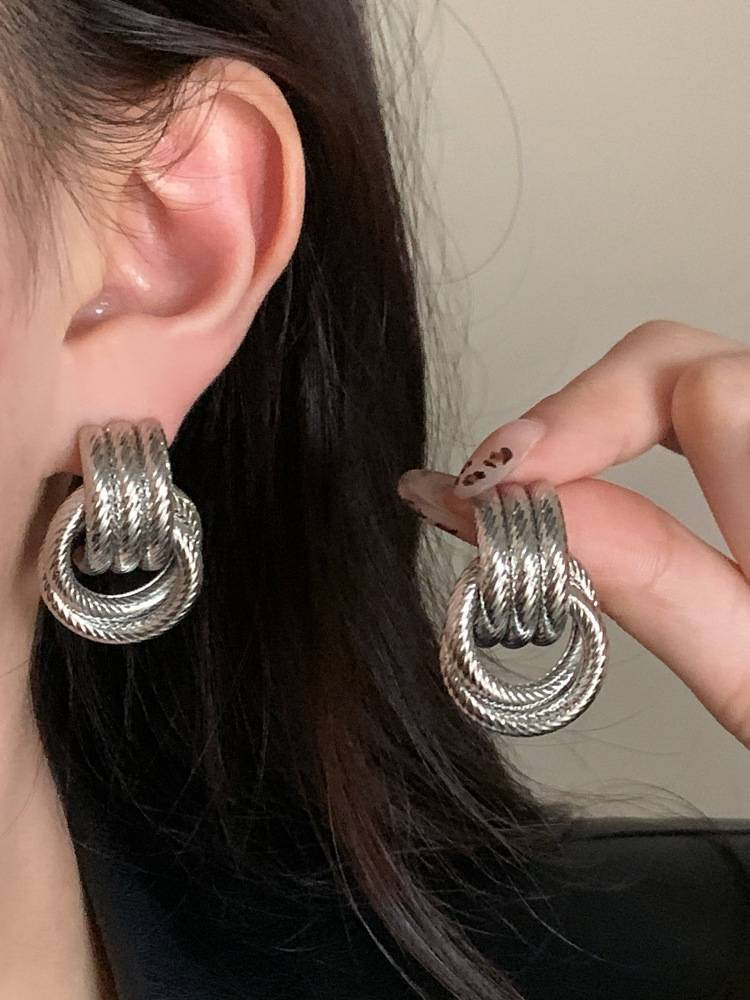 Multi-layer Twist Stud Earrings