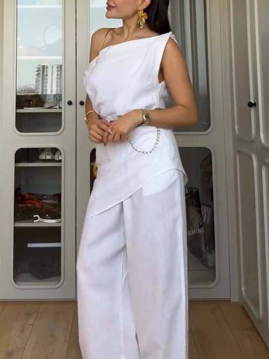 Off-shoulder Top And Wide-leg Pants Suit - Top