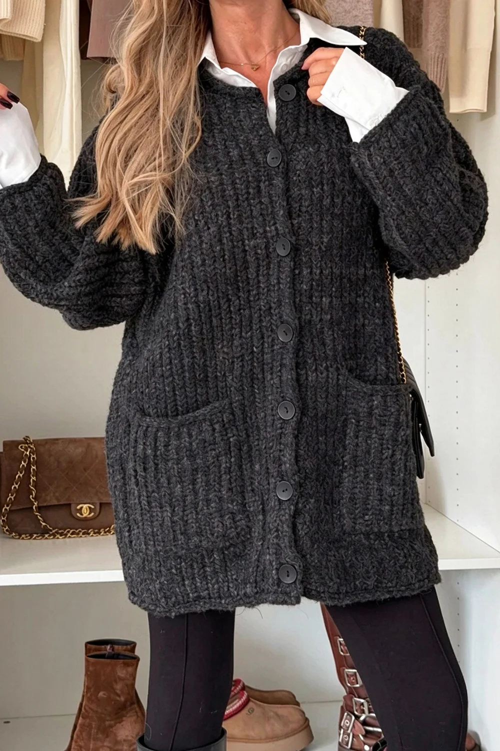 Chunky Ribbed Knit Button-Up Cardigan Sweater with Pockets [erp-image:f5e9f515737436723418f144]