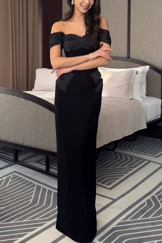 Velvet Splicing Off-Shoulder Maxi Dress