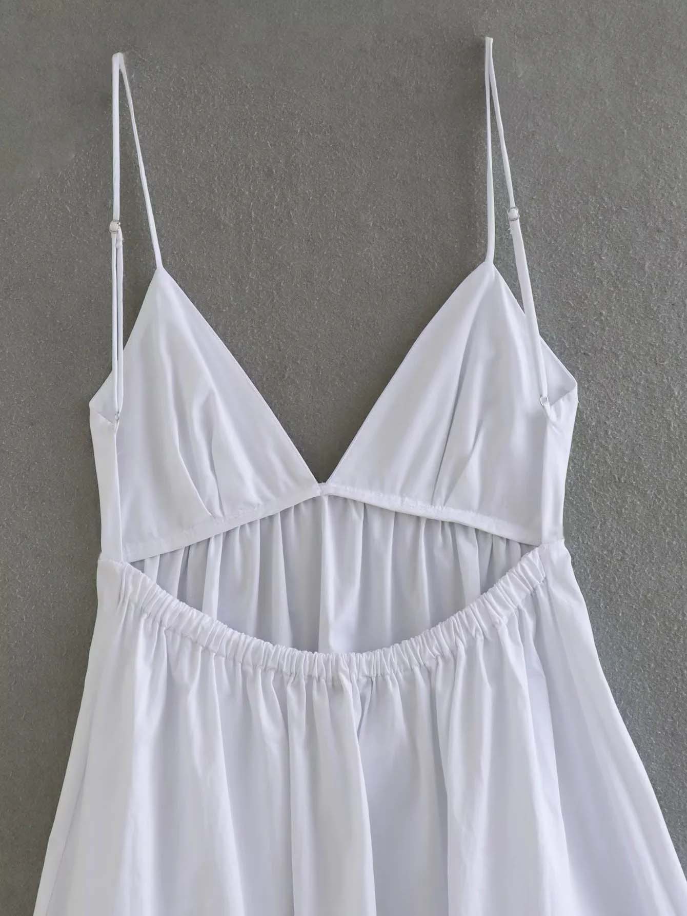 Minimalist Suspender Maxi Dress