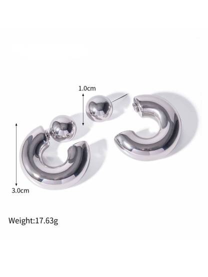 Minimalist Front And Back Wear Earrings