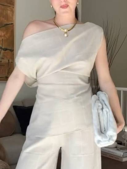 Off-shoulder Slit Top And Wide-leg Pants Suit - Top