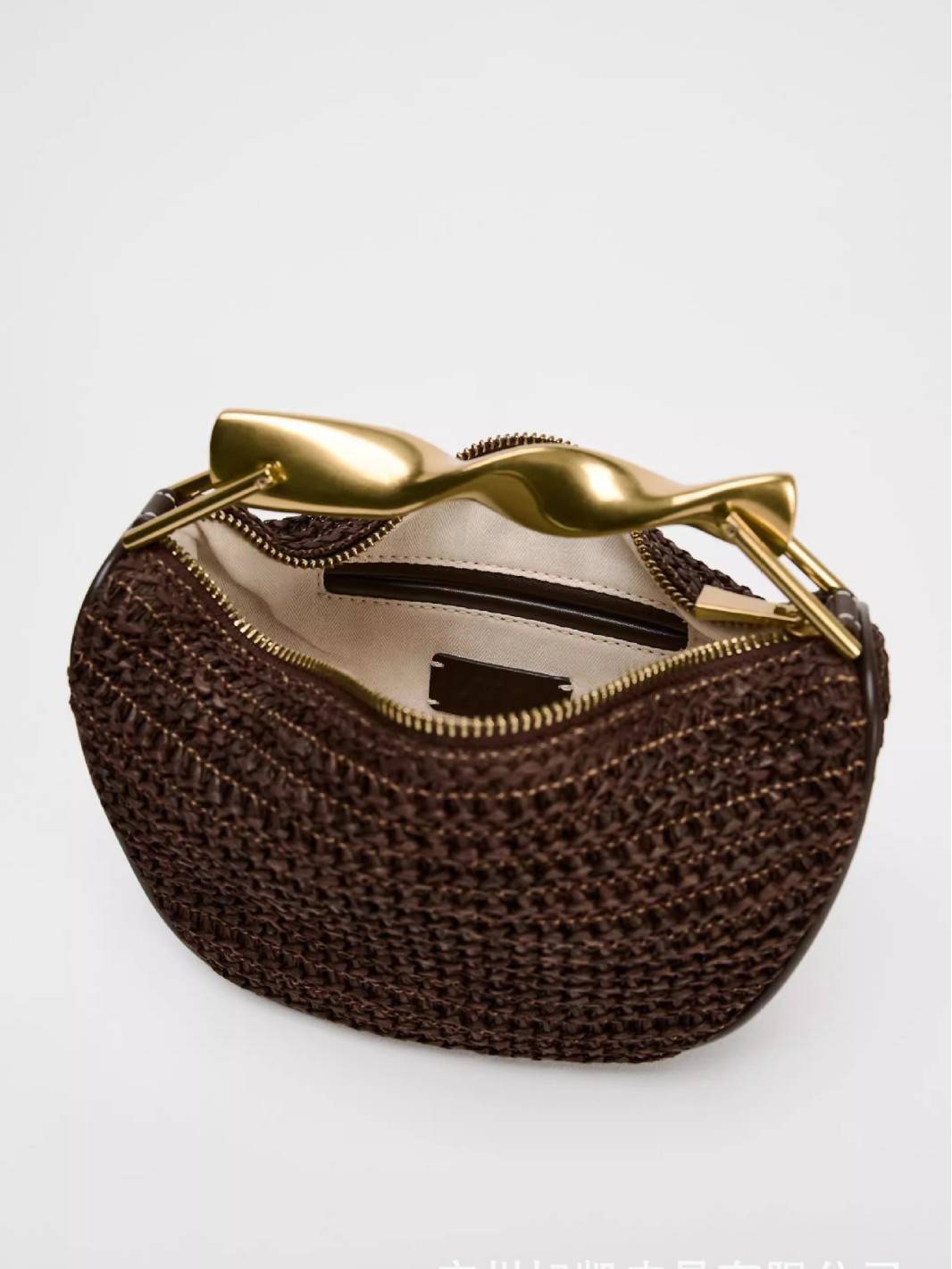 Metal Handle Straw Bag