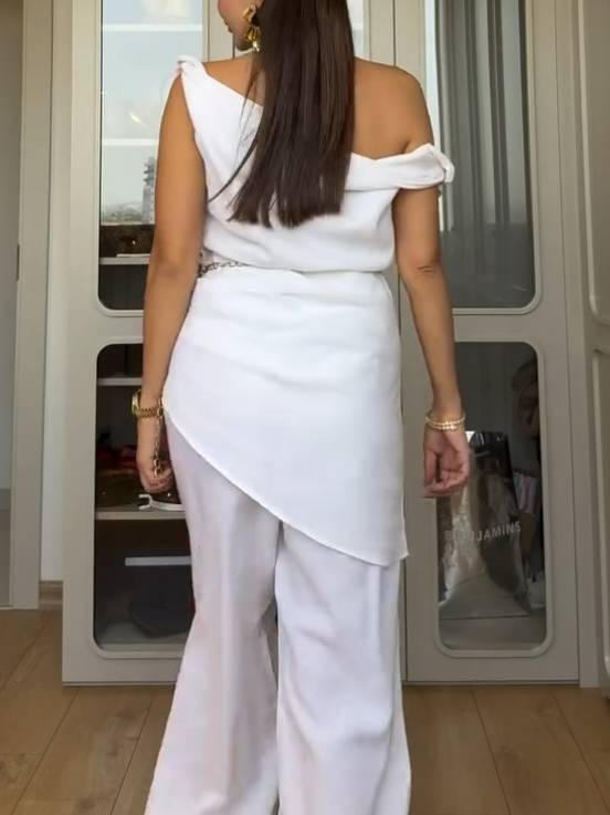 Off-shoulder Top And Wide-leg Pants Suit - Top