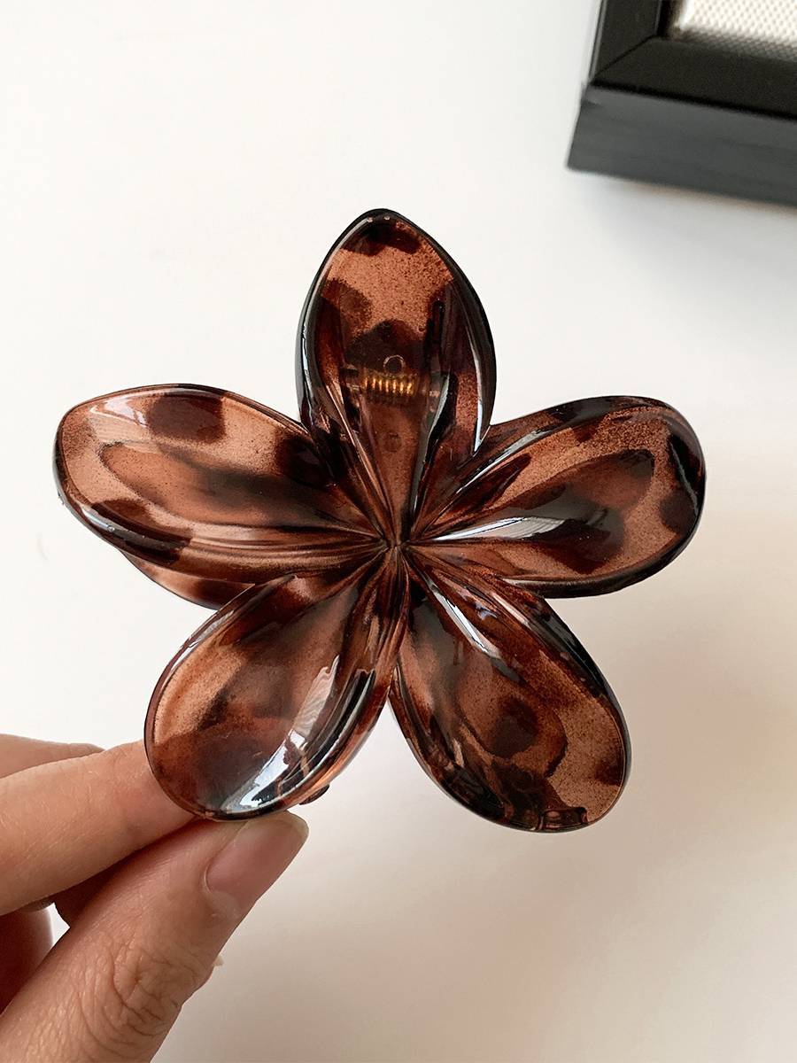 Colored Flower Hairpin