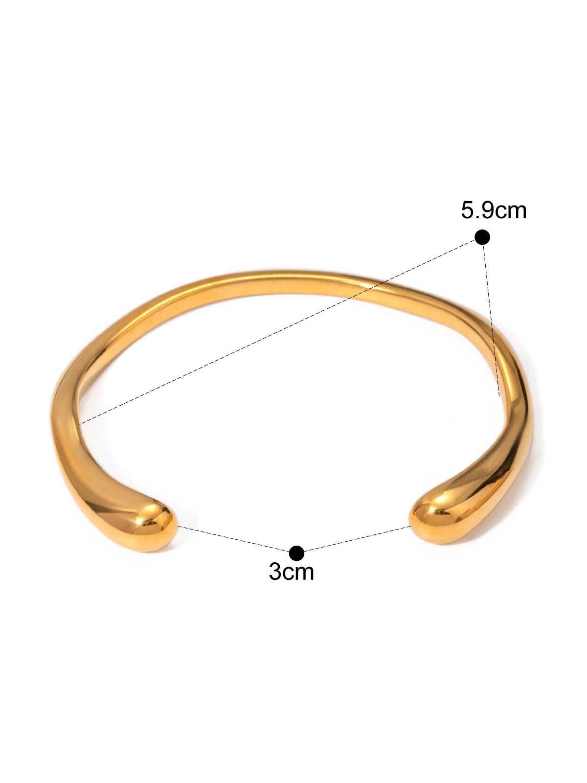 Minimalist Wavy Bracelet