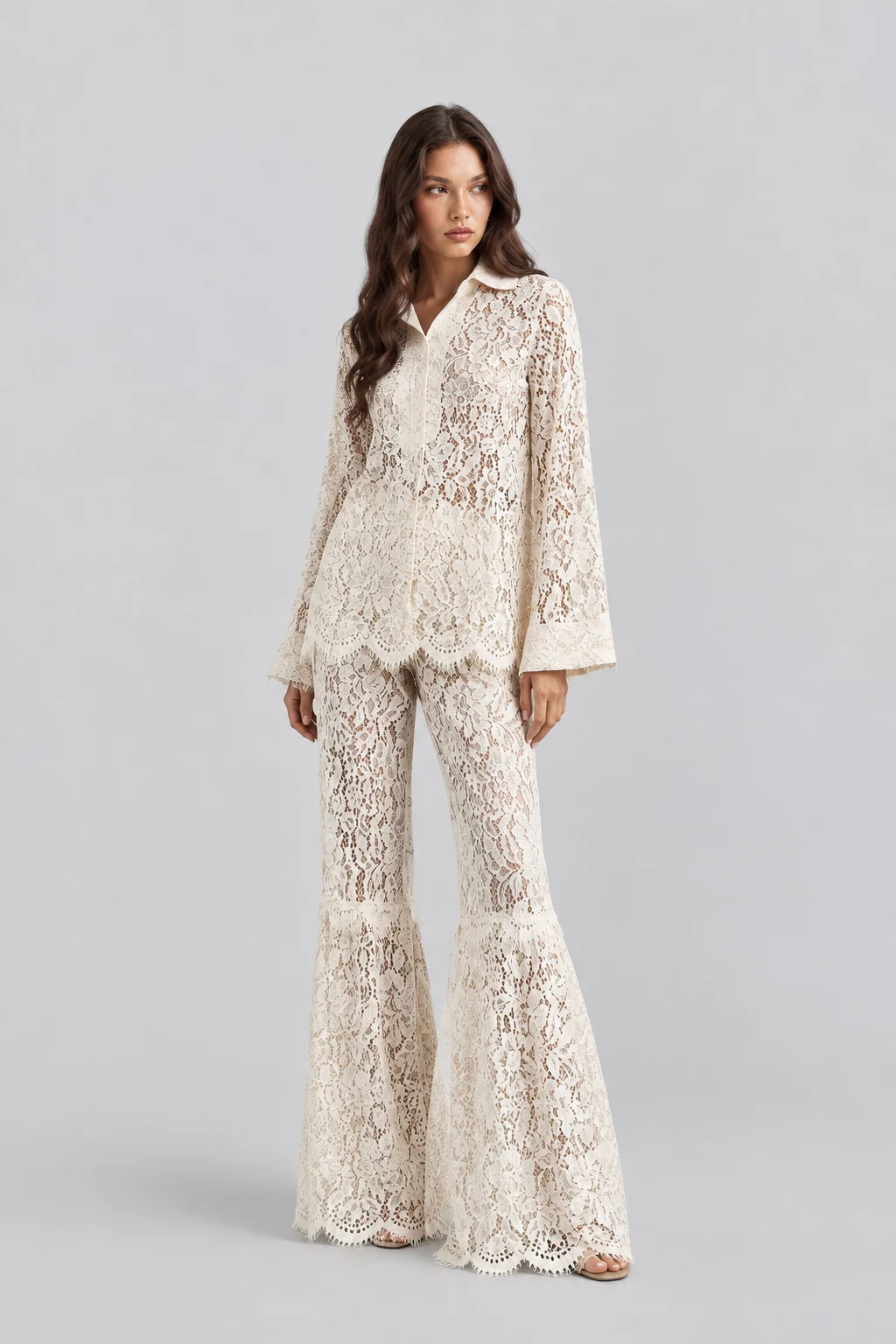 Vintage Floral Lace Long Sleeve Tunic Top and Flared Wide Leg Pants Set [erp-image:e94d4cdcf2775045ca381676]