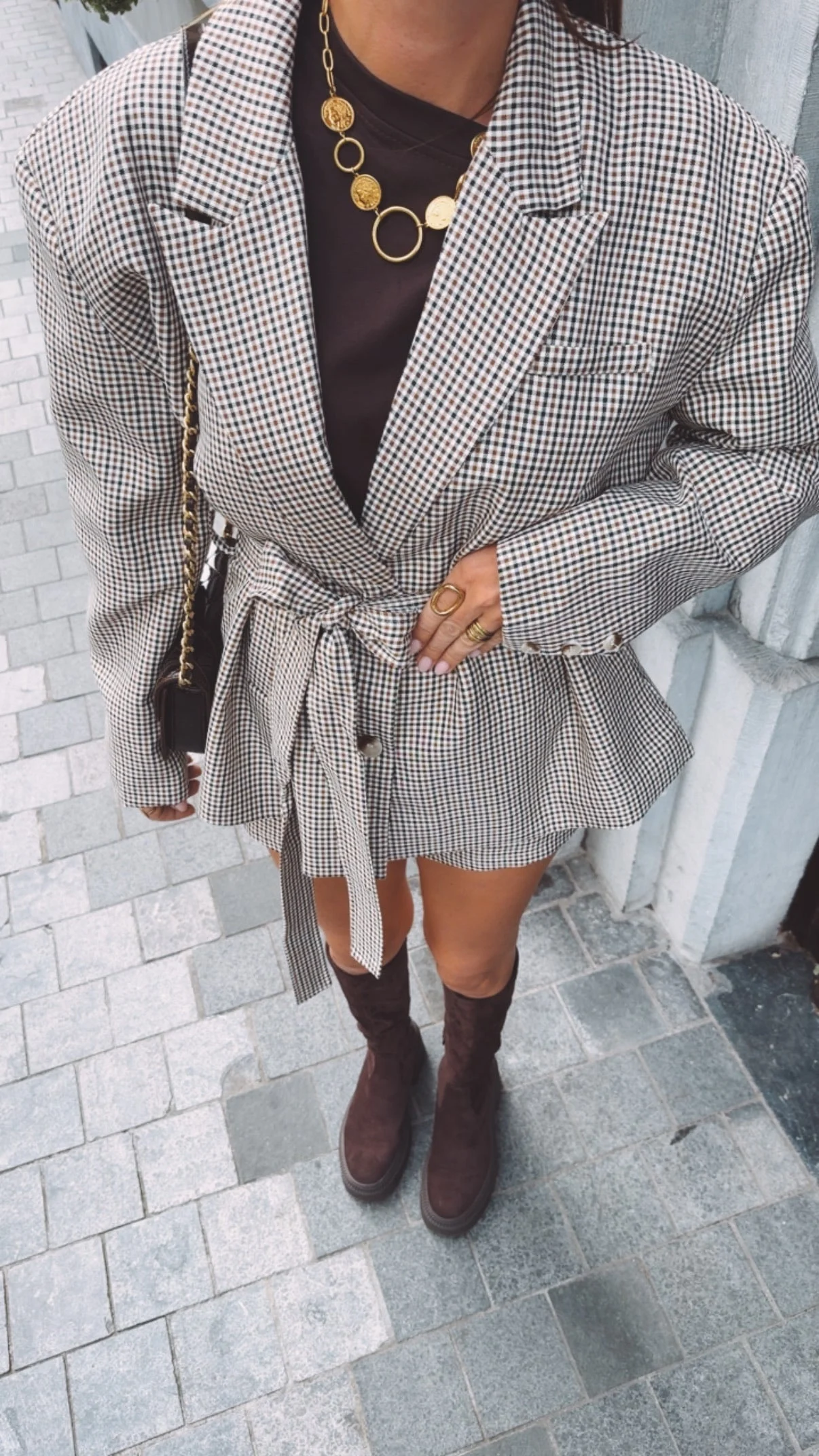 Women's Houndstooth Belted Blazer and Shorts Two Piece Set [erp-image:e75c76c7fed4c0411bcb28a9]