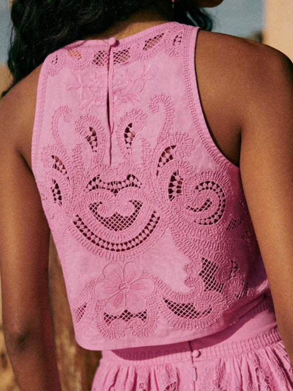 Unique Sleeveless Hollow Lace Crop Top