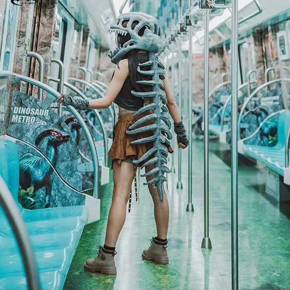 🦖✨Spooky Skeleton Dinosaur Mask🎭 Plush Head-to-Spine Halloween Costume