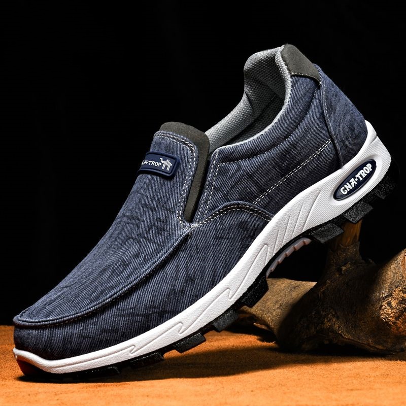 Men's  Slip-On Orthopedic Shoes– Arch Support Sneakers for Casual Shoes, Lightweight Walking Shoes for Foot and Heel Pain Relief