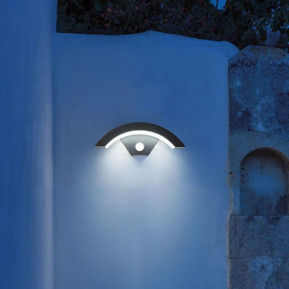 Modern Outdoor Waterproof Aluminum Acrylic Curved LED Wall Sconce Lamp