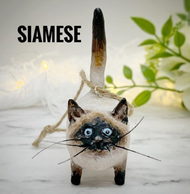 Kitty Ciniature Sculpture