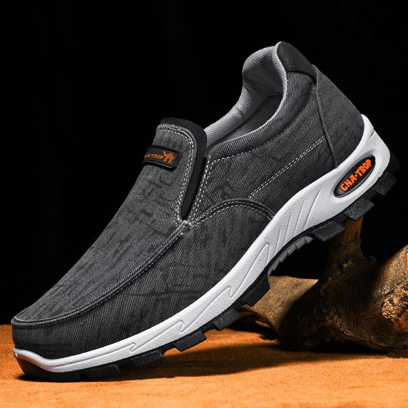 Men's  Slip-On Orthopedic Shoes– Arch Support Sneakers for Casual Shoes, Lightweight Walking Shoes for Foot and Heel Pain Relief