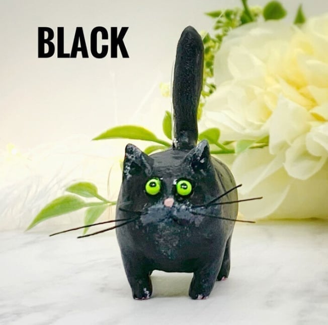 Kitty Ciniature Sculpture