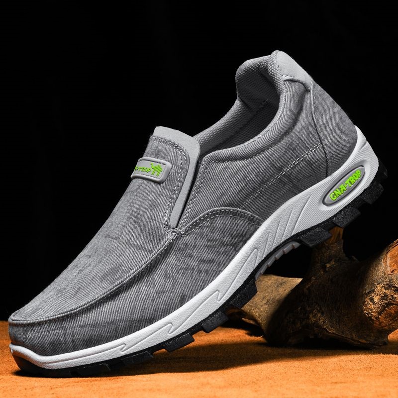 Men's  Slip-On Orthopedic Shoes– Arch Support Sneakers for Casual Shoes, Lightweight Walking Shoes for Foot and Heel Pain Relief