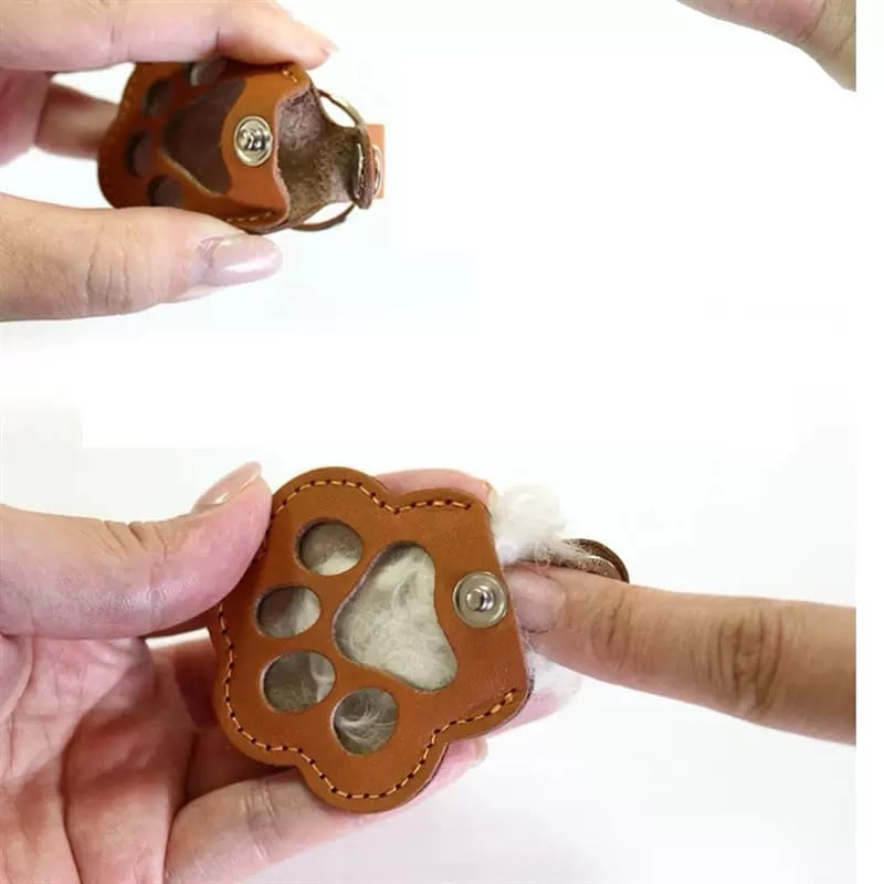 💖Leather Pet Memorial Keychain  🐾 Keep Their Memory Close, Always