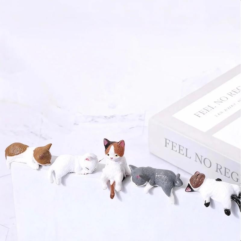 Mini Cat Desk Figurines (Set of 5)