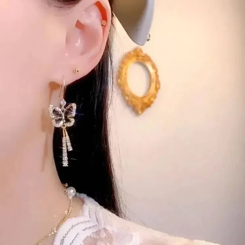 🔥HOT SALE NOW 49% OFF 🎁Crystal Butterfly Tassel Earrings