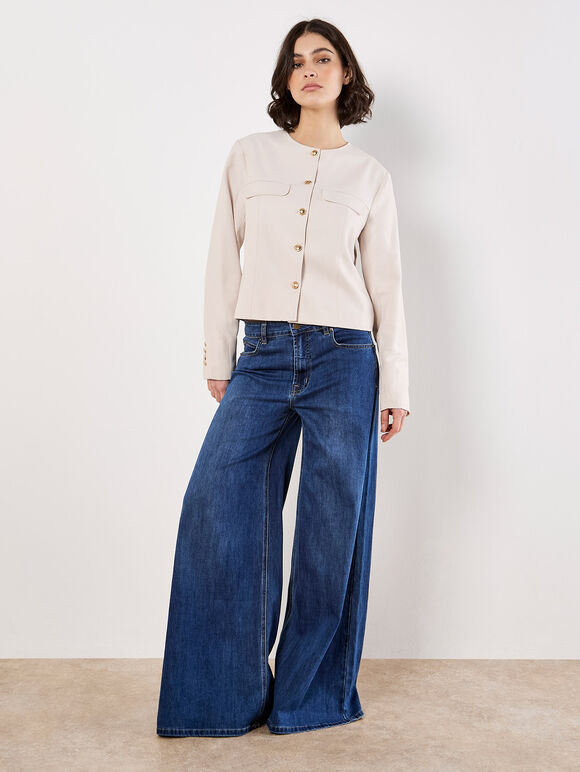 Light beige lightweight jacket