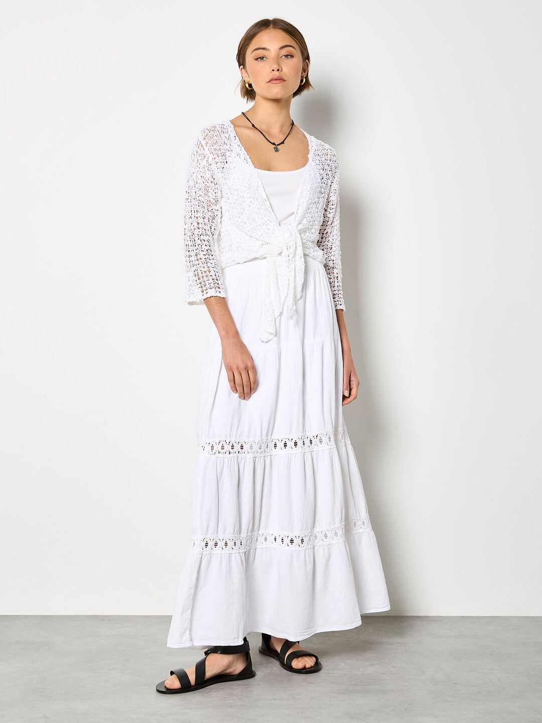 White mesh corn knitted shoulder coat