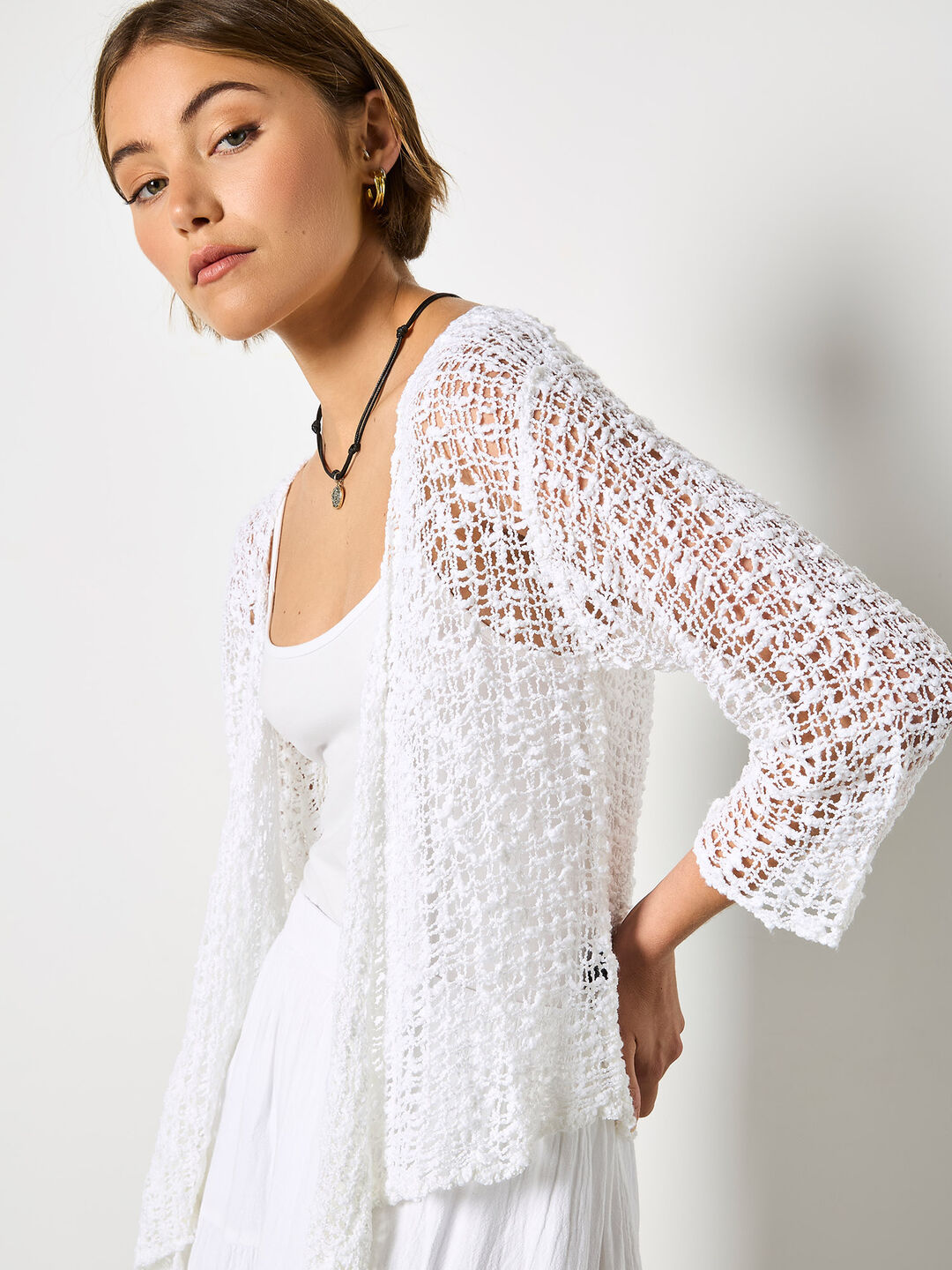 White mesh corn knitted shoulder coat