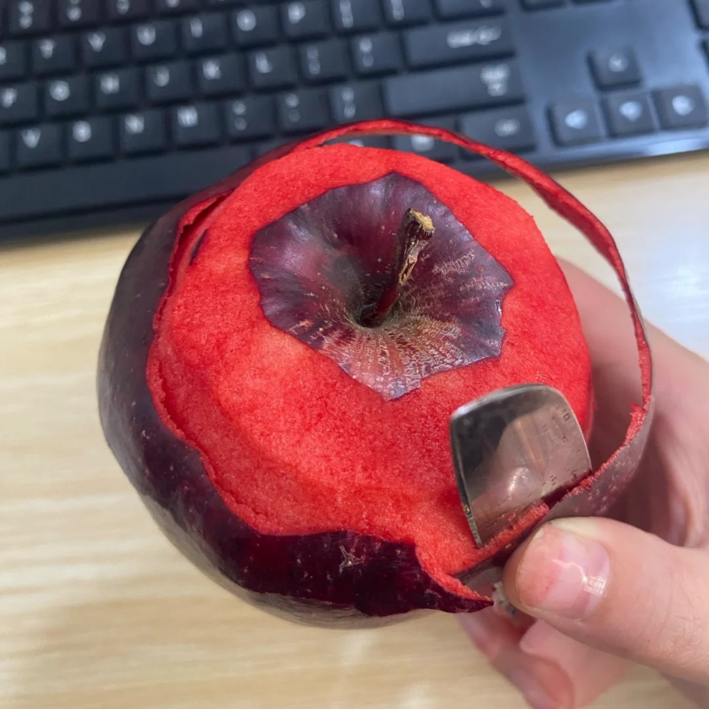 Red Flesh Apple Seeds