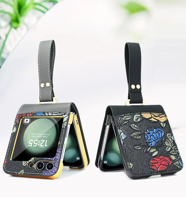 Adjustable Cross Lever Luxury Electroplated Wristband Folding Case for Samsung Galaxy Z Flip5 Flip4 Flip3 