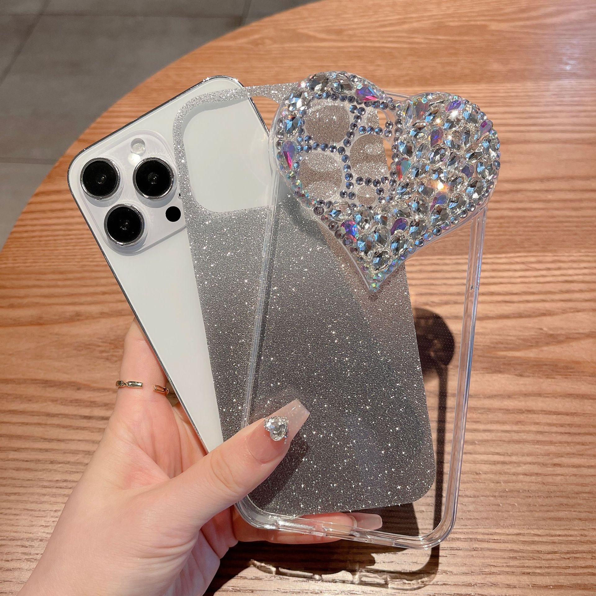 New Gradient Glitter Love Heart Rhinestone Phone Case For iPhone Series