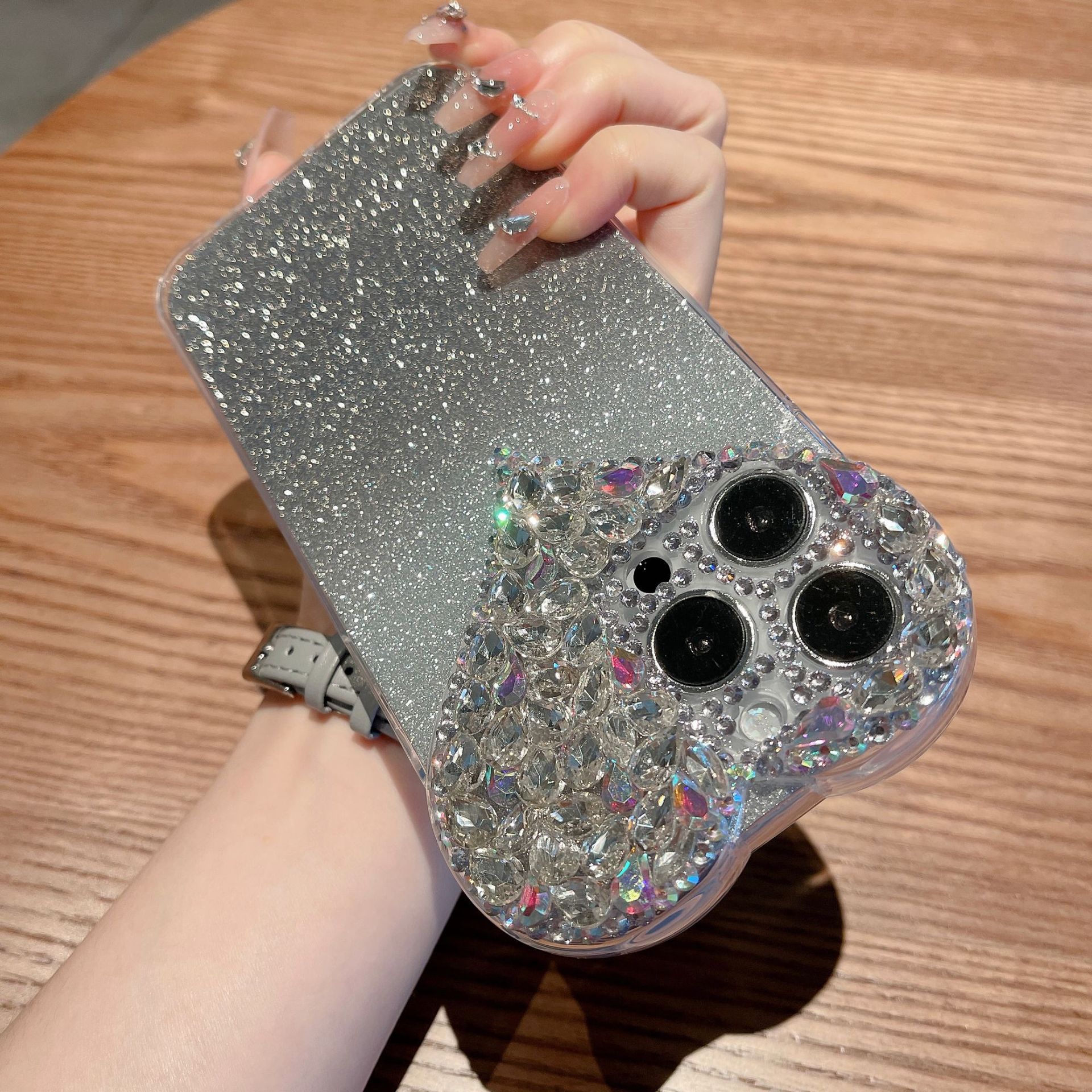 New Gradient Glitter Love Heart Rhinestone Phone Case For iPhone Series